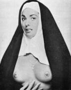 Sinful sister Edy Williams