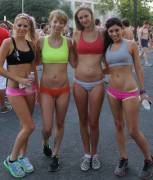 4 Hot Sorority Girls at "Undie Run"
