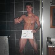 Ryan Kelley loves to get naked