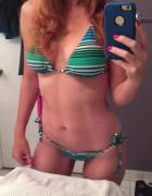 gingers removing her bikini in a GIF (/u/enantiodromia_)