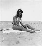 Bettie Page at the beach, 1953