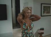 Nicky Whelan topless in Hall Pass