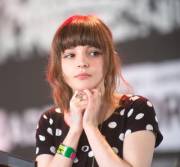 [Request] Lauren Mayberry of CHVRCHES