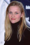 Happy birthday Reese Witherspoon (Yes, she's vintage -- she's 40 today and got naked in the previous millennium. It's not that she isn't vintage, it's that you're old... And what do you have against titties?)
