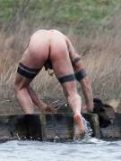 Tom Hardy bent over (xpost with /r/celebritymanass)