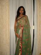 Pretty young desi girl in a sari (3 Pics, NN)