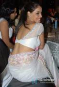 Genelia showing her back in saree