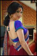 More of this hot bengali woman ?