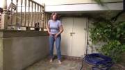Pippa Piddleton - wetting her jeans in the yard