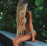Wavy Beachy Curls