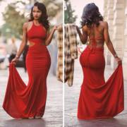 Lola Monroe has some staggering curves