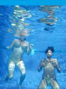 Chica &amp; Valory underwater