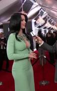 Katy Perry's epic,mind blowing dress
