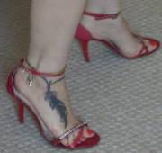 Red high heels [f][heels][feet]