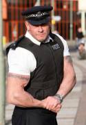 Sexy muscular cop