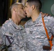 US Army kiss