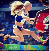 Emma Coburn - Steeplechase runner - AIC