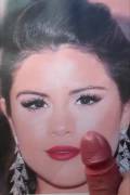 Selena Gomez massive 10+ ropes [GIF]