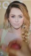 Miley Cyrus [GIF]