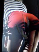 Taylor Swift's ass is great when she's bent over