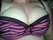 Reddit has enjoyed my pale tits with over 150k views... will you cover them for me??