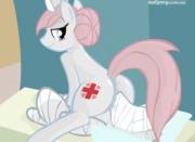 Nurse Redheart on face, rubbing it in [M/F][oral][animated] (Artist: swfpony)