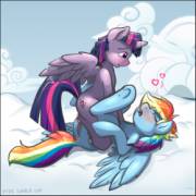 Alicorn Twilight and Rainbow Dash have fun on a cloud [F/F][dildo]