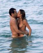 Alena Seredova topless making Love on the beach