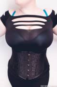 got my [w]ife an underbust corset. what do you think?