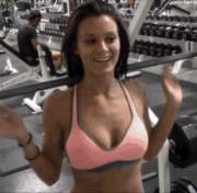 [GIF]Showing her boobs at the gym