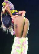 Green thong at ArtRave