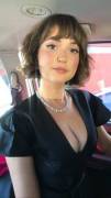 Milana Vayntrub