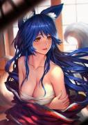 (NSFW) Ahri (x-post /r/ecchi)