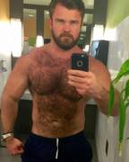 Hairy Selfie