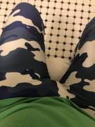 Blue Camo tights...can you see me now??? These are the blue camo LED Queens tights I wore to work out in this morning...snapped a pic to send to a friend and thought I'd share here as well...hope you like!