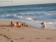 Group photography at the beach [x-post /r/abbywinters]