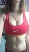 this sports bra seems a little tight, maybe I should take it of[f]?